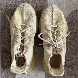 Yeezy sneakers - size 6 Womens - worn less then 10x